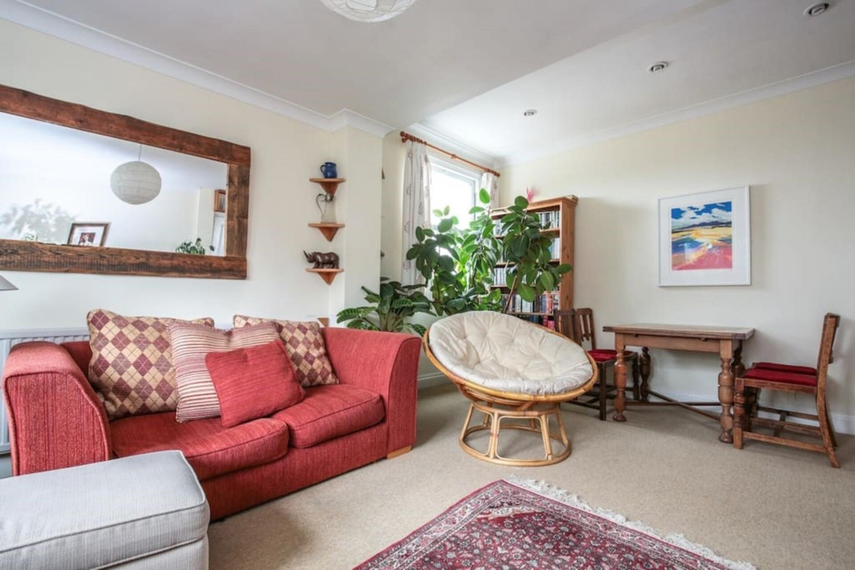 A bright and spacious two double bedroom property in Crouch End Ferme Park Road, Crouch End N8